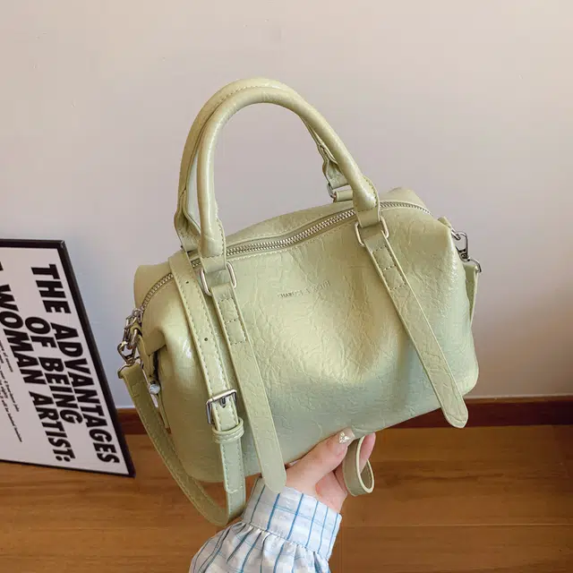 CREAM BEAR PU