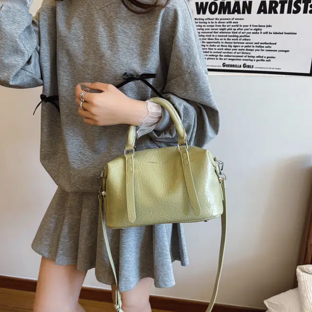 CREAM BEAR PU