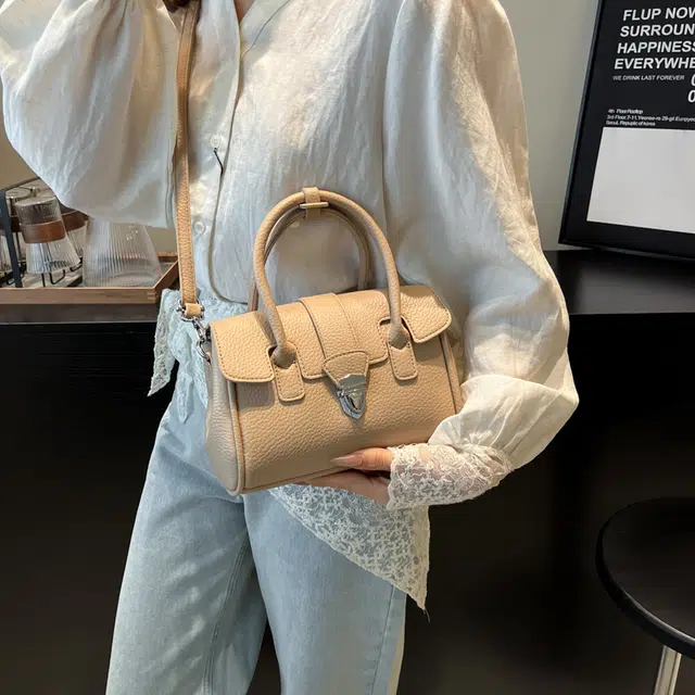 CREAM BEAR PU