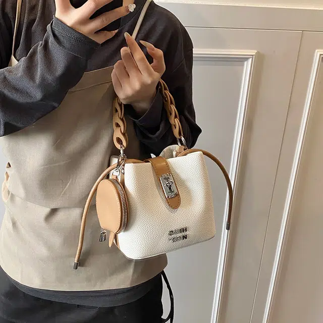 CREAM BEAR PU