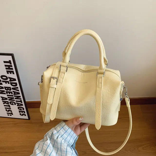 CREAM BEAR PU