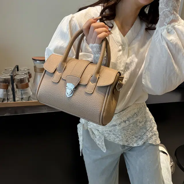 CREAM BEAR PU