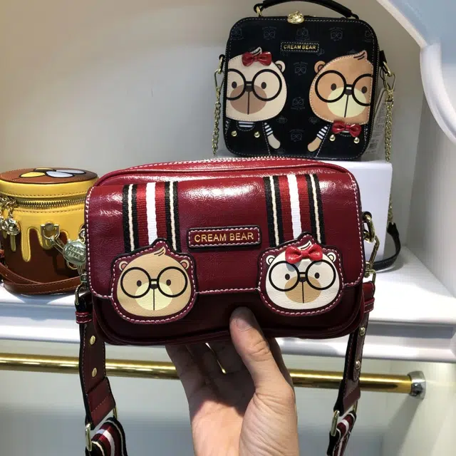 CREAM BEAR PU