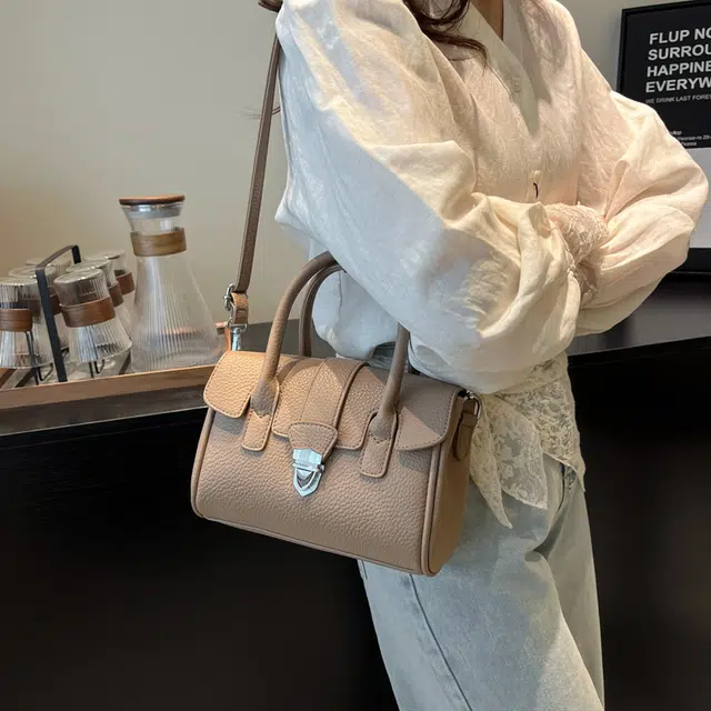 CREAM BEAR PU