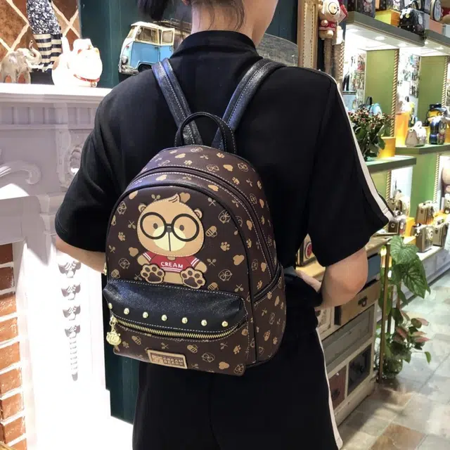 CREAM BEAR PU