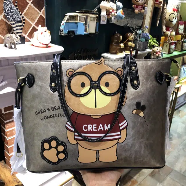 CREAM BEAR PU