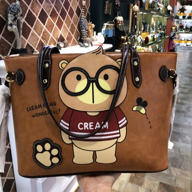 CREAM BEAR PU