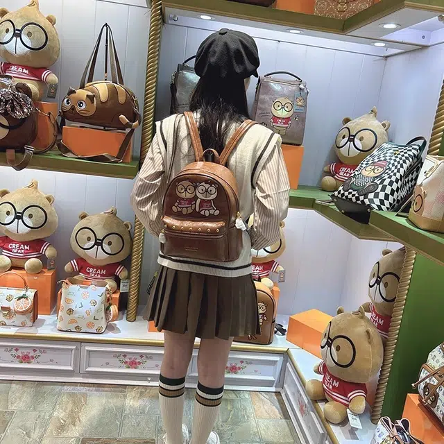 CREAM BEAR PU
