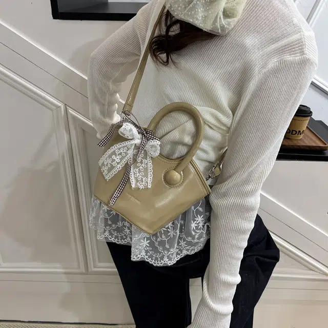 CREAM BEAR PU