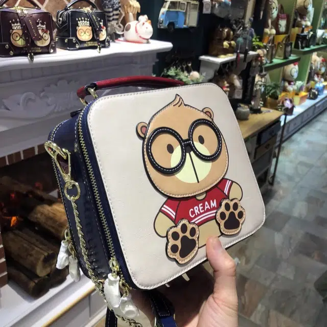 CREAM BEAR PU