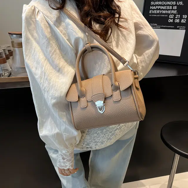 CREAM BEAR PU