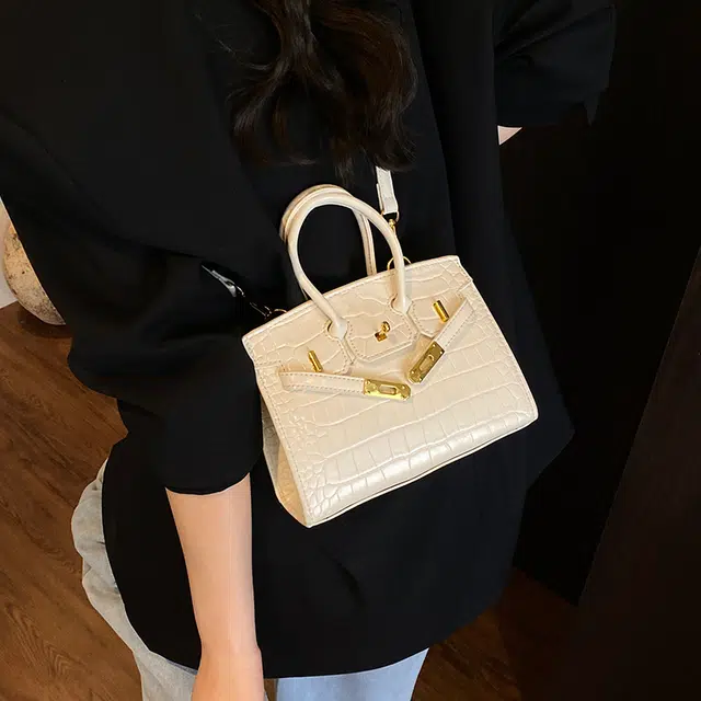 CREAM BEAR Ins PU