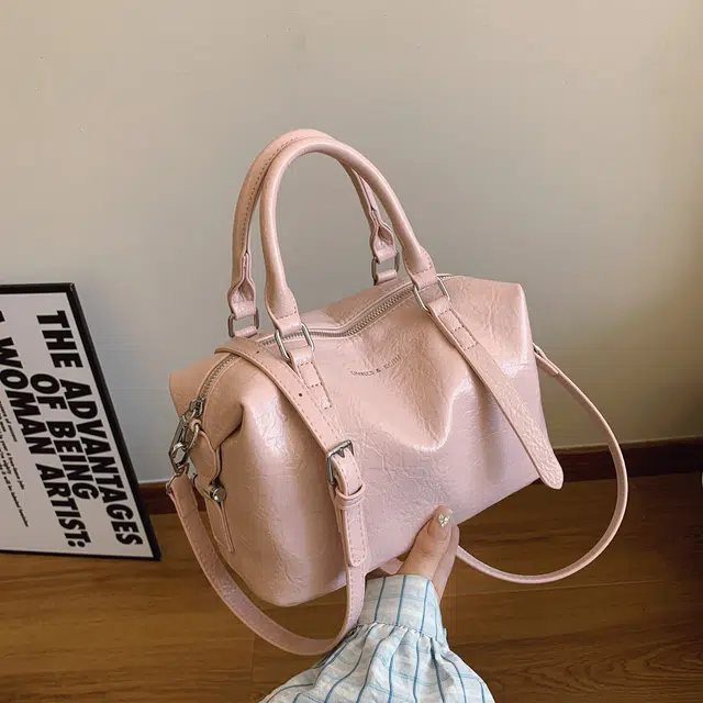 CREAM BEAR PU