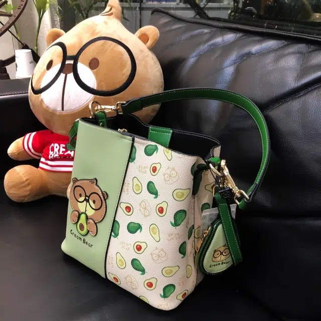 CREAM BEAR PU