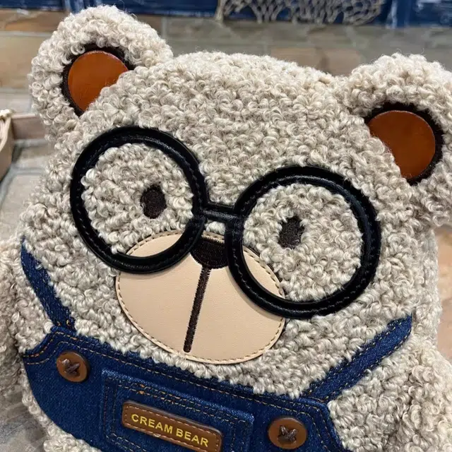 CREAM BEAR