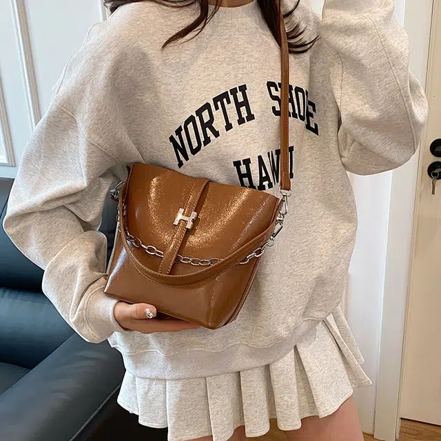 CREAM BEAR PU