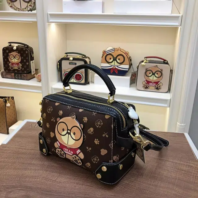 CREAM BEAR PU