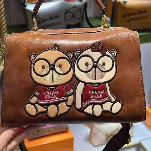 CREAM BEAR PU