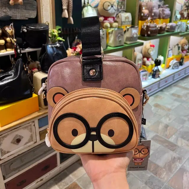CREAM BEAR ins PU