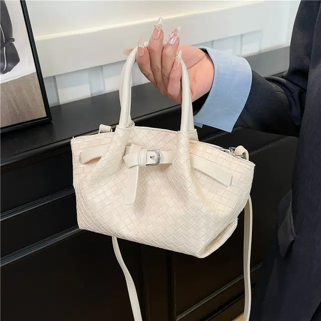 CREAM BEAR PU