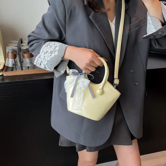 CREAM BEAR PU