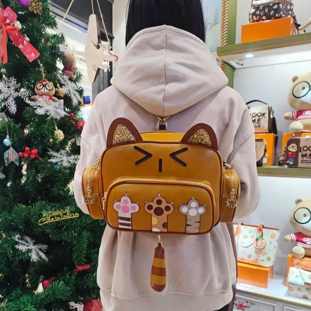 CREAM BEAR PU