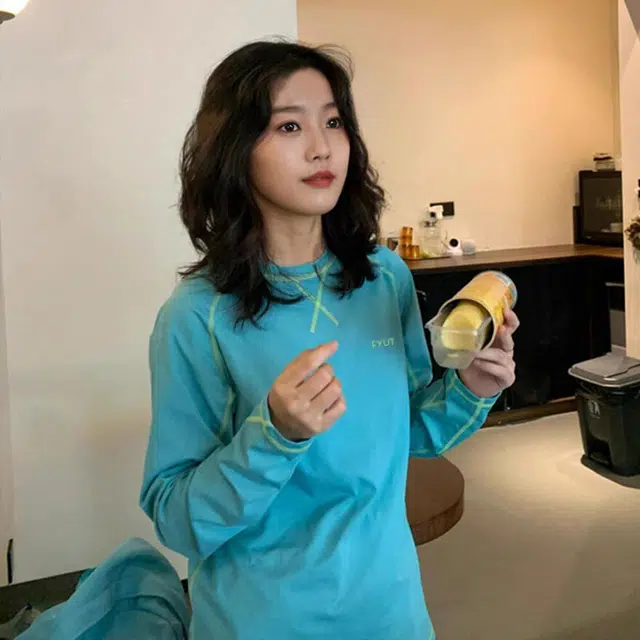FYUT T