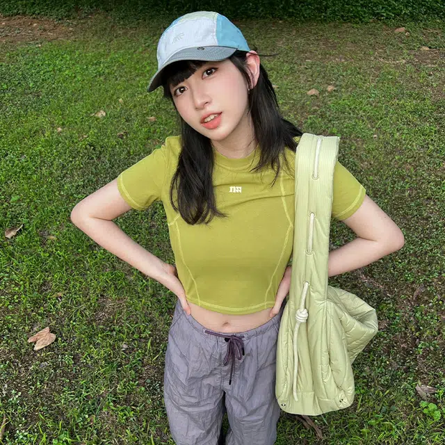 FYUT T