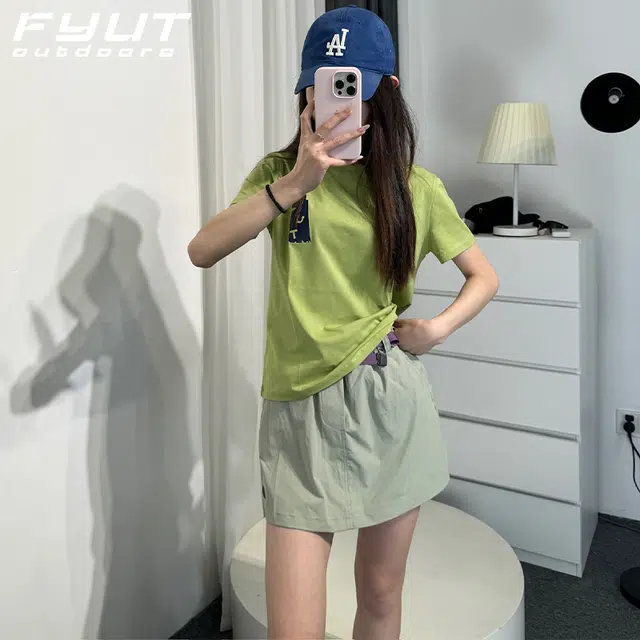 FYUT T