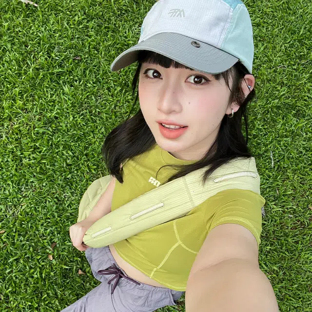 FYUT T