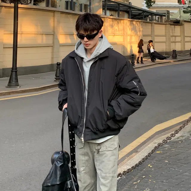 ZIAREL vibebomber