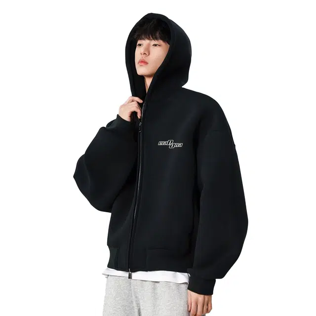 MADONA 460boxylogo