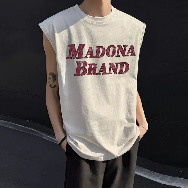 MADONA LOGO