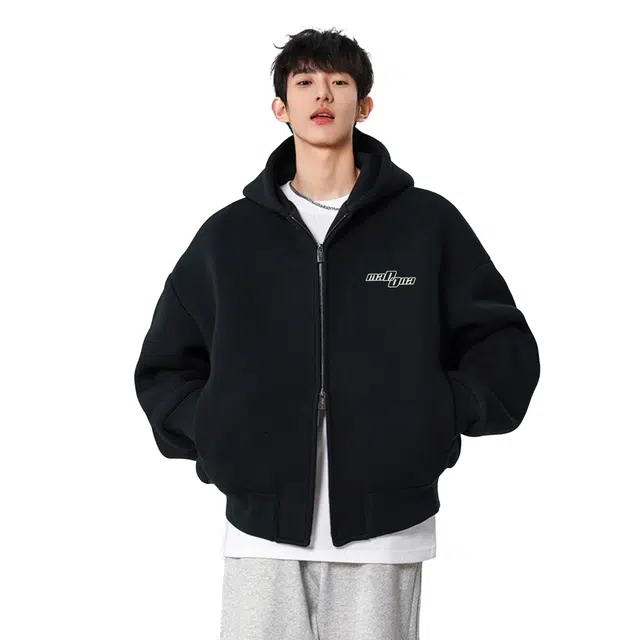 MADONA 460boxylogo