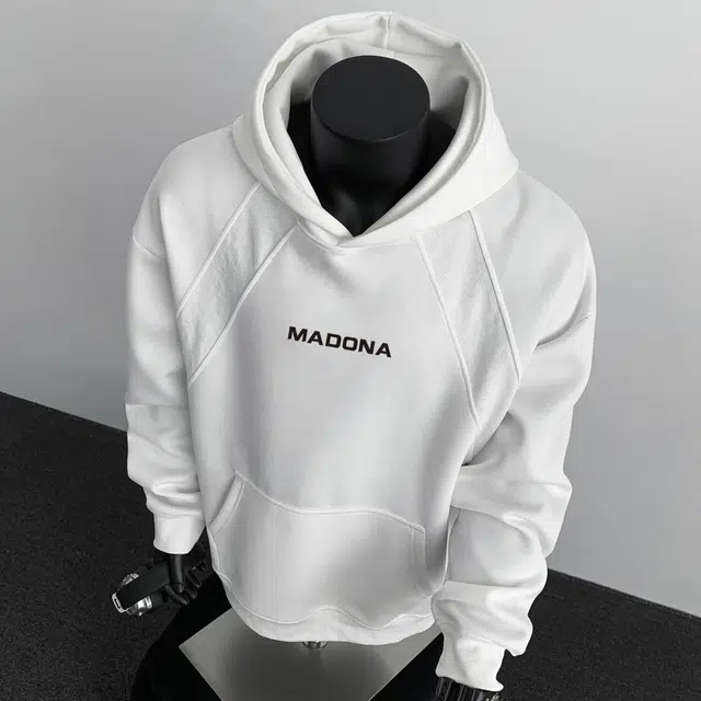 MADONA LOGO