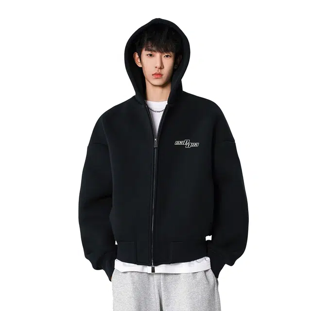 MADONA 460boxylogo