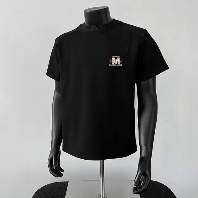 MADONA logocleanfitT