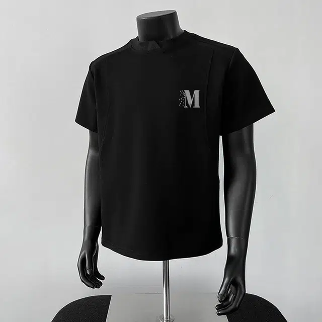 MADONA logocleanfitT