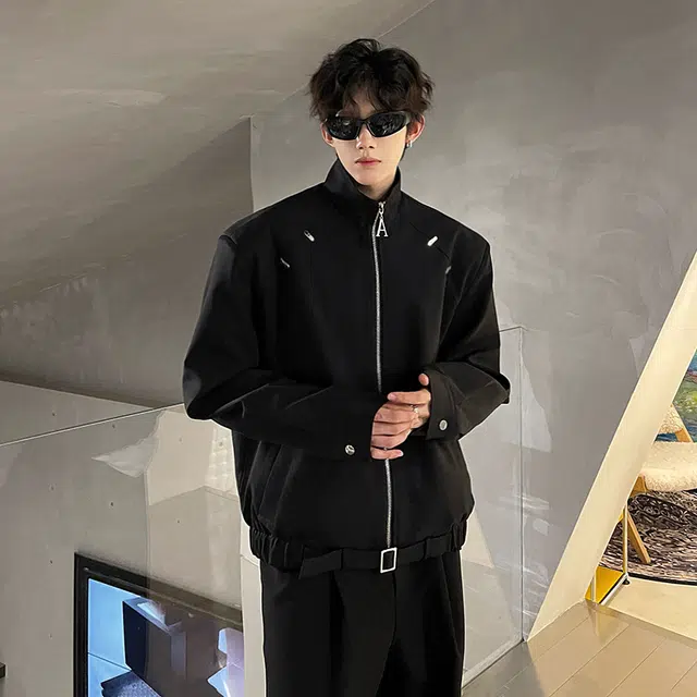 艾梵斯贝 美式复古潮流垫肩款金属装饰工装短款立领痞帅老钱风简约小众设计款潮酷日常通勤百搭高街风宽松时尚休闲夹克外套 男款