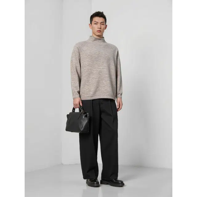 艾梵斯贝 高端轻奢保暖舒适柔软简约设计感半高领老钱风质感成熟青年宽松休闲商务打底衫轻便日常通勤百搭慵懒风套头多色毛衣 男款