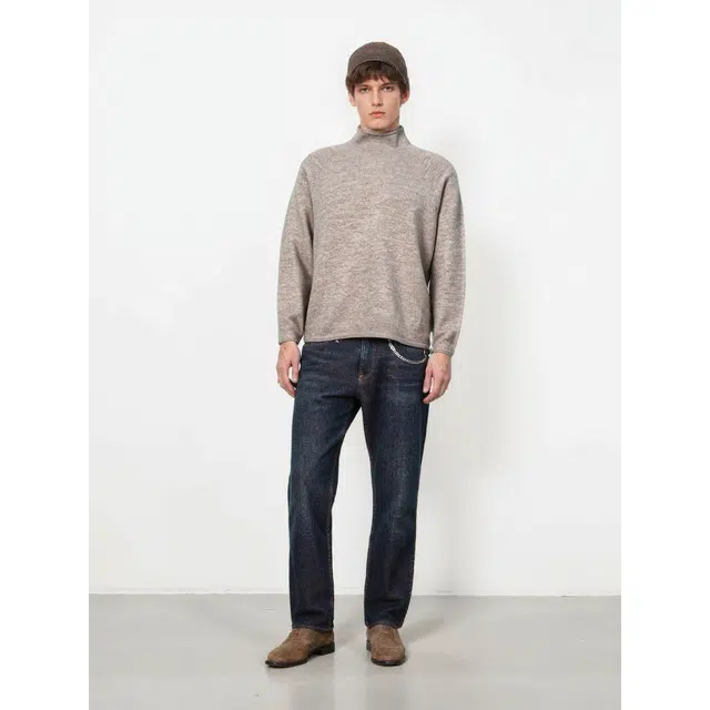 艾梵斯贝 高端轻奢保暖舒适柔软简约设计感半高领老钱风质感成熟青年宽松休闲商务打底衫轻便日常通勤百搭慵懒风套头多色毛衣 男款