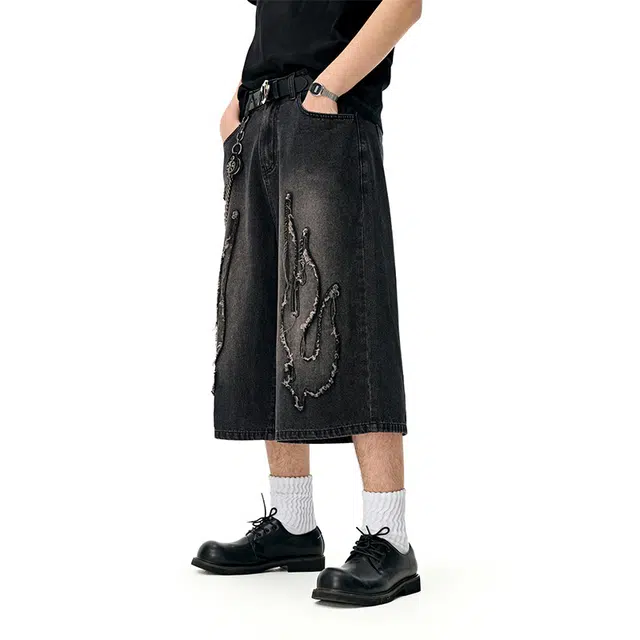 艾梵斯贝 美式复古潮流火焰贴布做旧水洗小众设计款日常通勤百搭潮酷高街风时尚街头个性潮牌七分牛仔短裤 男款