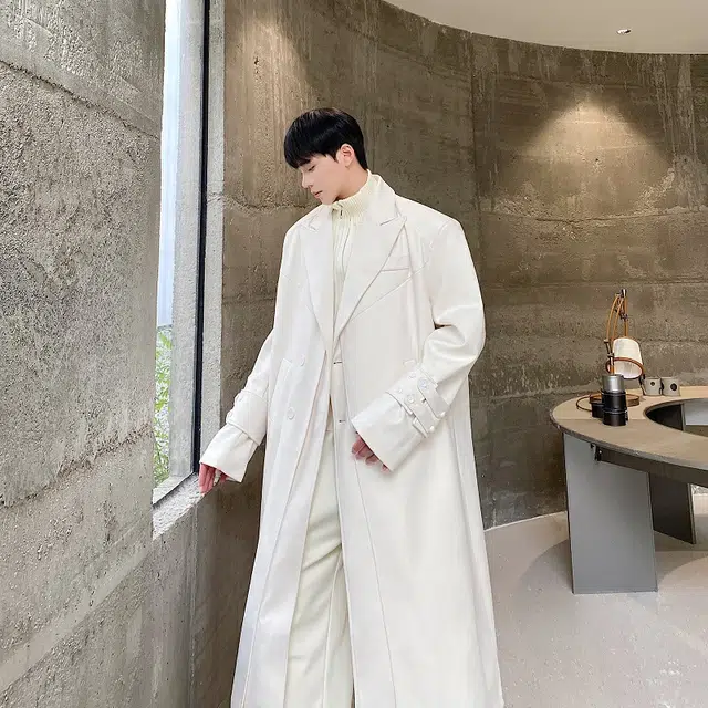 艾梵斯贝 高品质轻奢设计款时尚简约纯色高级感精致韩风休闲商务绅士日常通勒百搭英伦风单排扣垫肩过膝长款情侣款大衣 男女同款