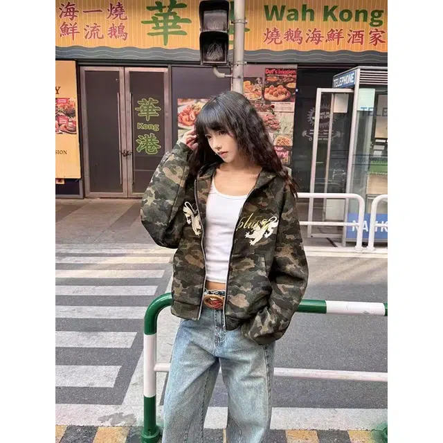 艾梵斯贝 式复古潮流高级感图腾字母印花潮酷个性街头无性别高街风宽松时尚休闲日常通勤百搭连帽开衫卫衣 男女同款