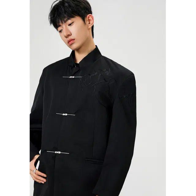 艾梵斯贝 新中式简约小众设计款荆棘立体刺绣高级感轻奢宽松休闲商务气质日常百搭个性街头潮流立领中山装西装 男款