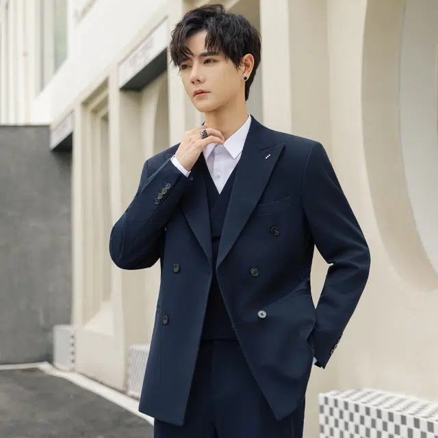 艾梵斯贝 轻奢高品质平驳领胸针点缀干练职业正装通勤风气质款商务大气休闲时尚高级感西服西装套装 男款