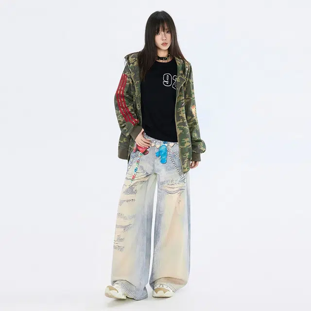 艾梵斯贝 美式复古潮流印花彩绘小众设计款无性别日常通勤百搭高级感宽松休闲高街风直筒牛仔裤 男女同款