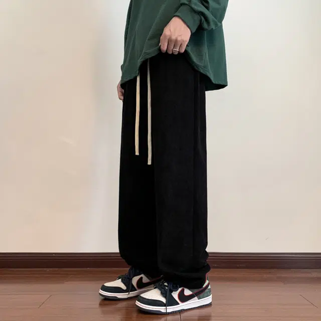 微牛 裤子韩版潮流时尚百搭运动裤宽松直筒休闲裤 男款