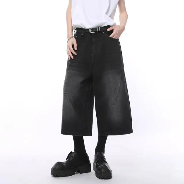 微牛 美式复古高街潮款宽松阔腿七分复古水洗做旧直筒裤牛仔短裤 男女同款