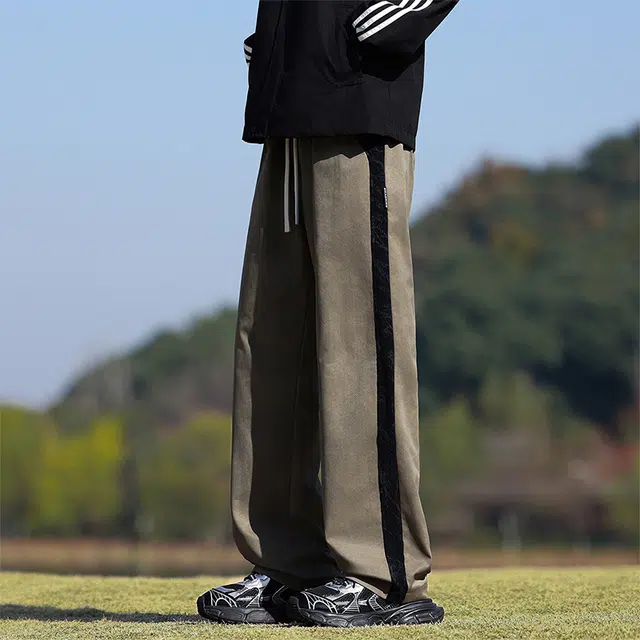 微牛 潮流港风时尚拼色印花直筒裤大码加肥宽松运动长裤休闲裤 男款